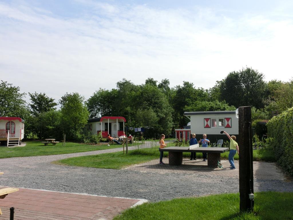 Pipowagen Camping Puur Genieten Bed & Breakfast Someren Exterior foto