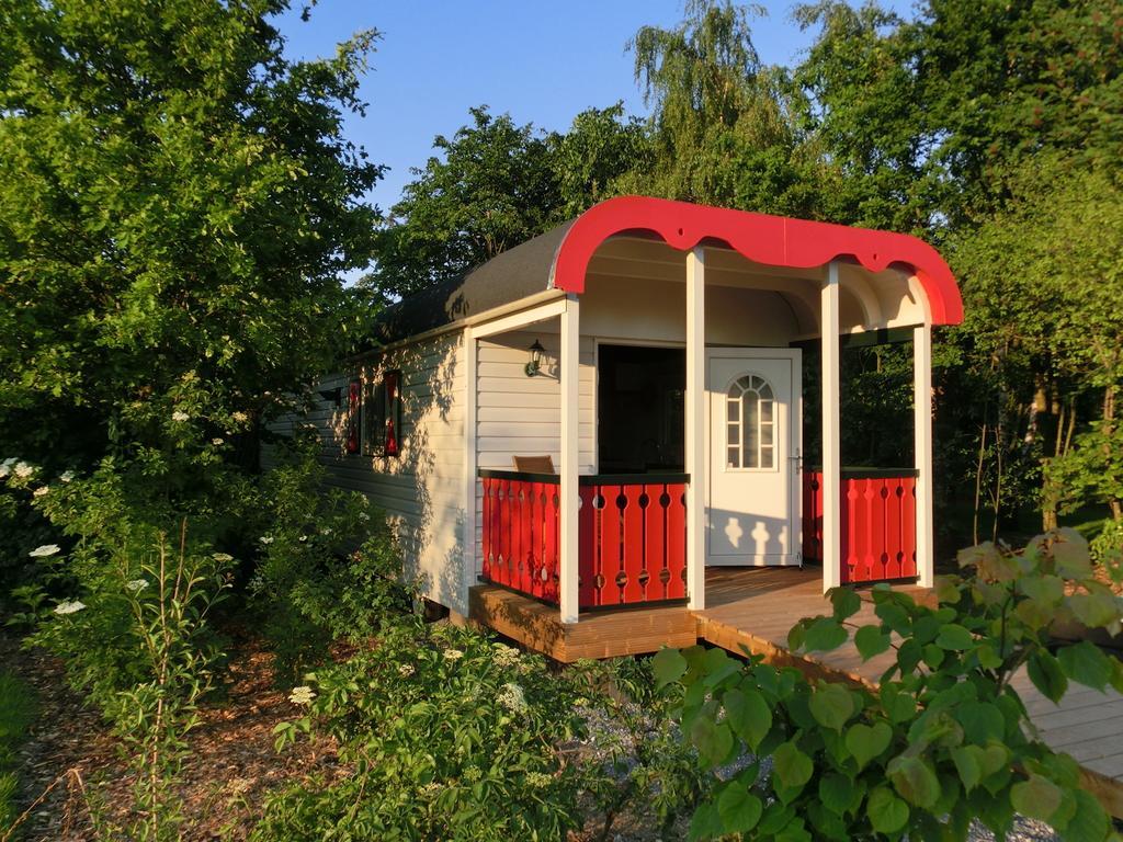 Pipowagen Camping Puur Genieten Bed & Breakfast Someren Cameră foto
